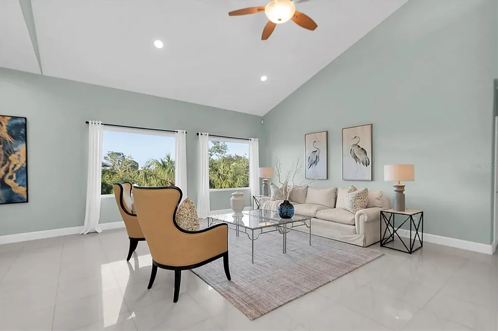 1580 Macchesney Drive Tarpon Springs FL 34689