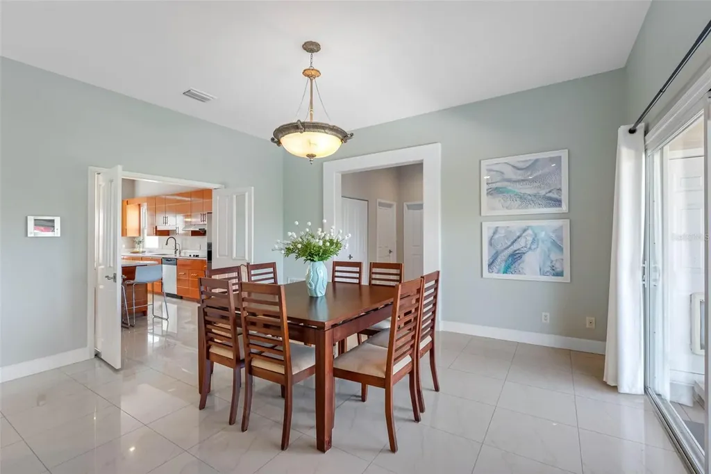1580 Macchesney Drive Tarpon Springs FL 34689
