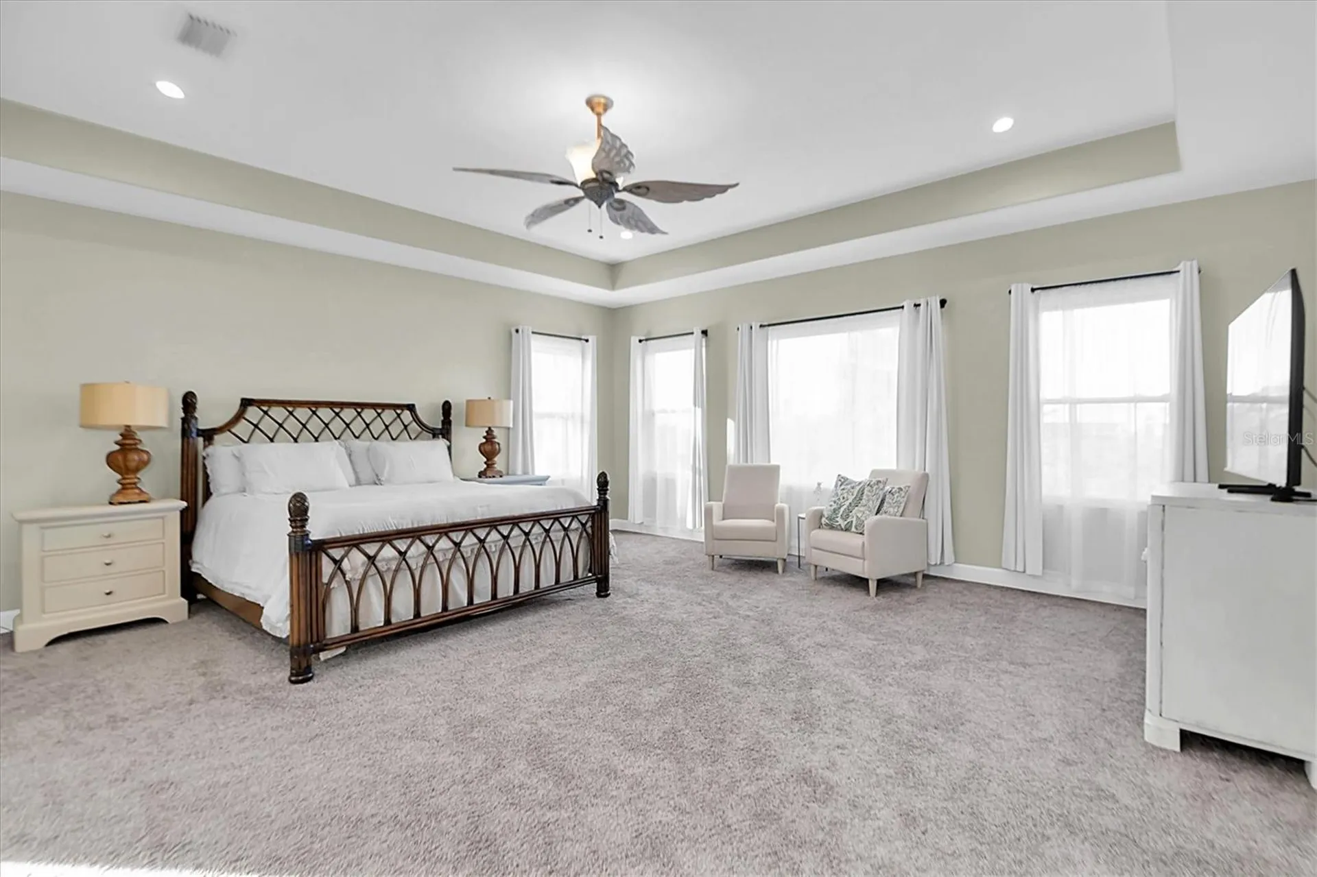 1580 Macchesney Drive Tarpon Springs FL 34689