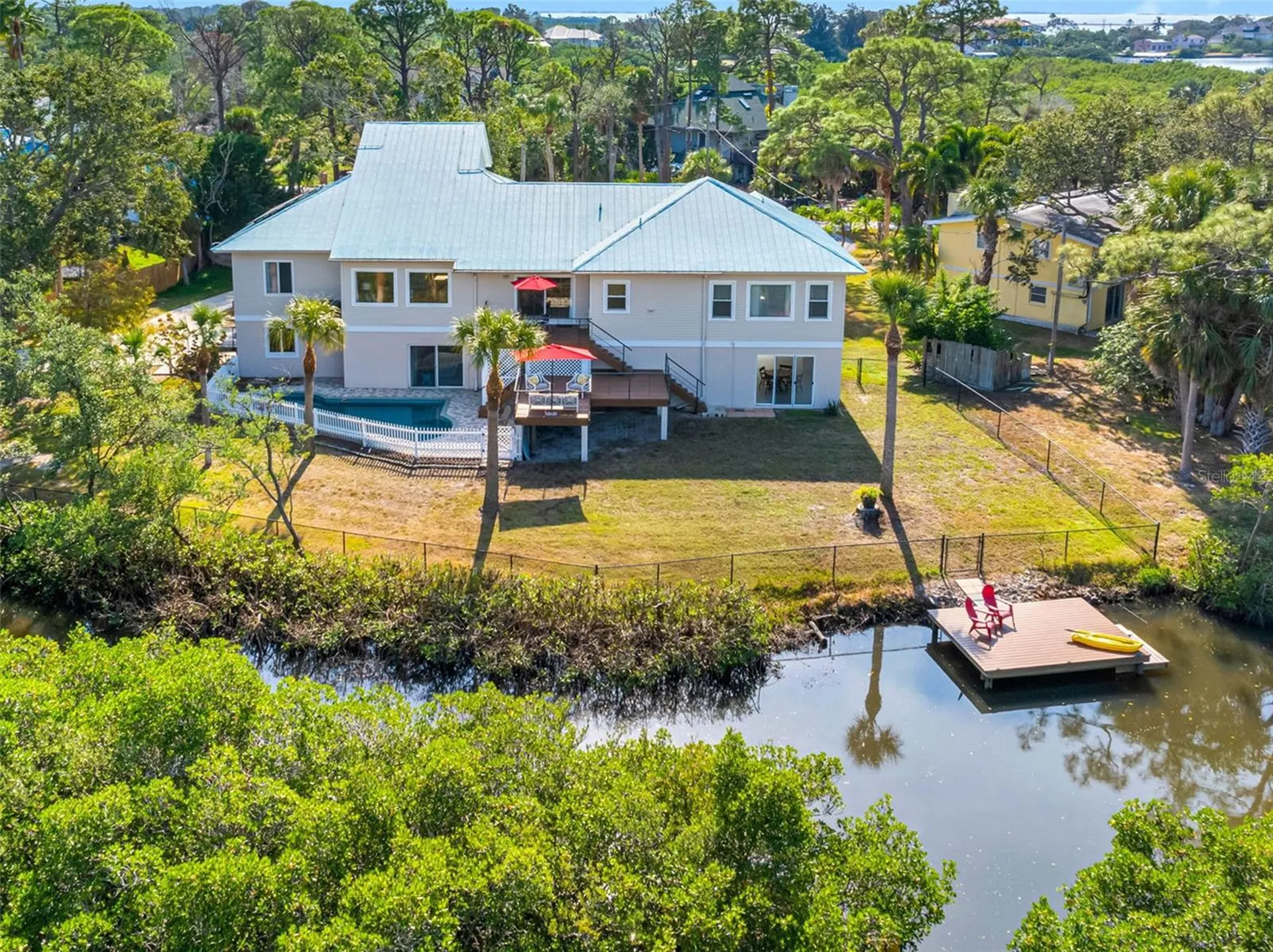1580 Macchesney Drive Tarpon Springs FL 34689