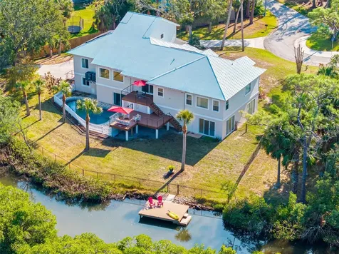 1580 Macchesney Drive Tarpon Springs FL 34689