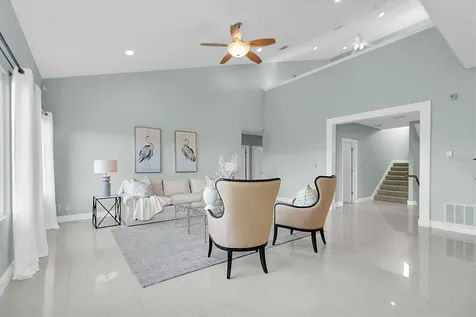 1580 Macchesney Drive Tarpon Springs FL 34689