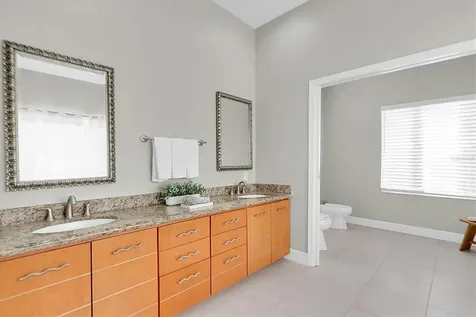 1580 Macchesney Drive Tarpon Springs FL 34689