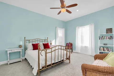 1580 Macchesney Drive Tarpon Springs FL 34689
