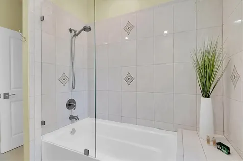 1580 Macchesney Drive Tarpon Springs FL 34689