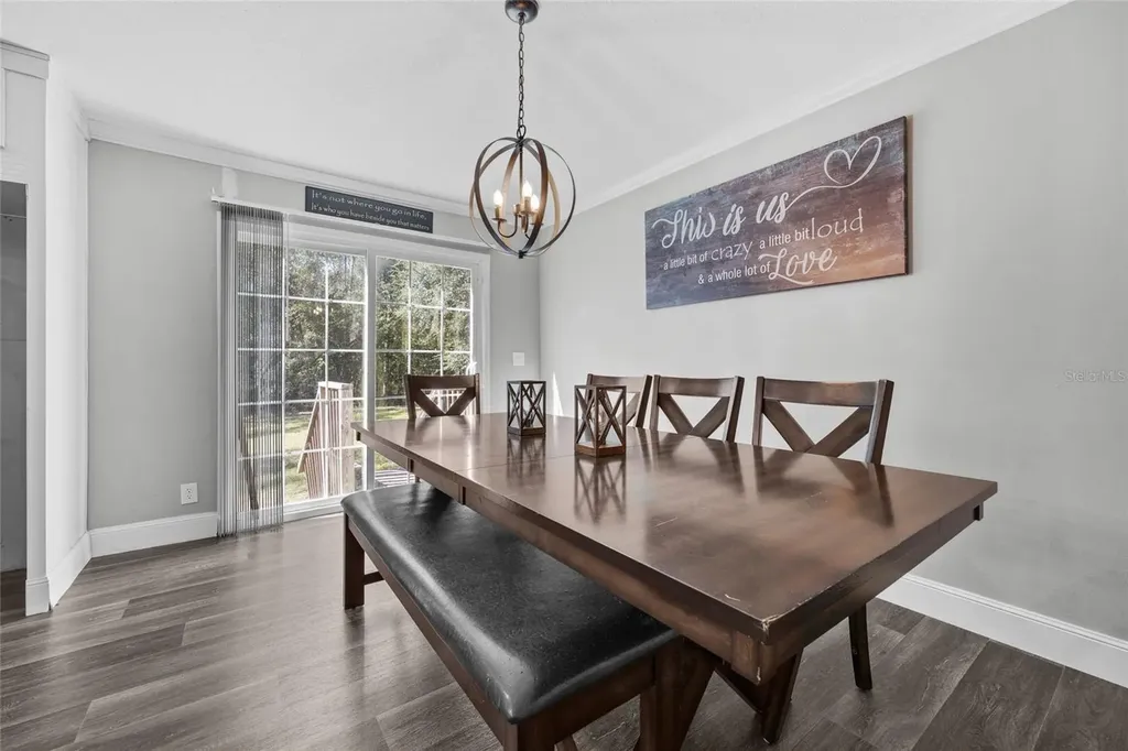 272 SW Old Niblack Avenue Fort White FL 32038