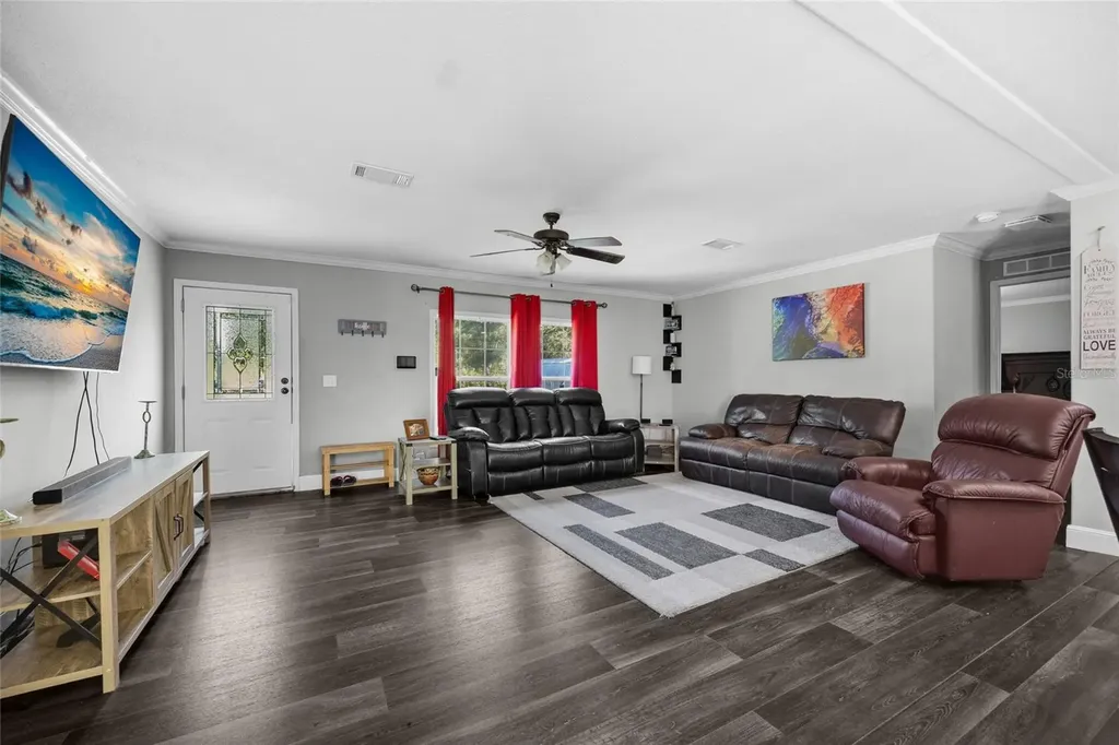 272 SW Old Niblack Avenue Fort White FL 32038