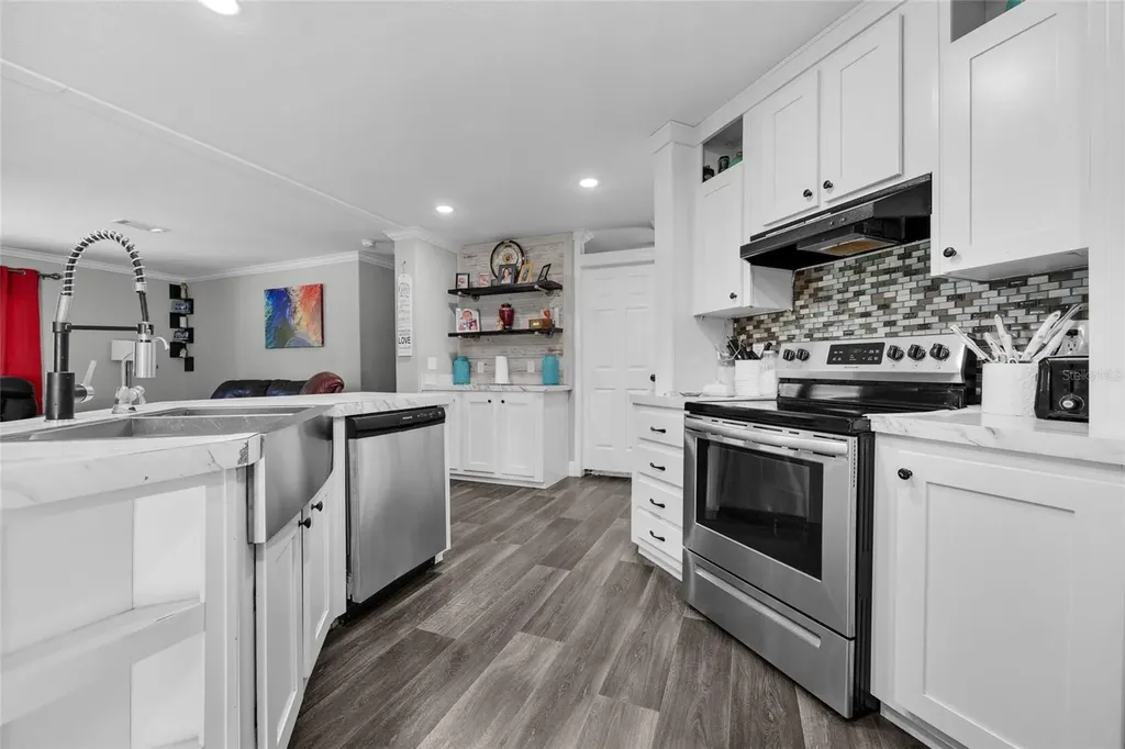 272 SW Old Niblack Avenue Fort White FL 32038
