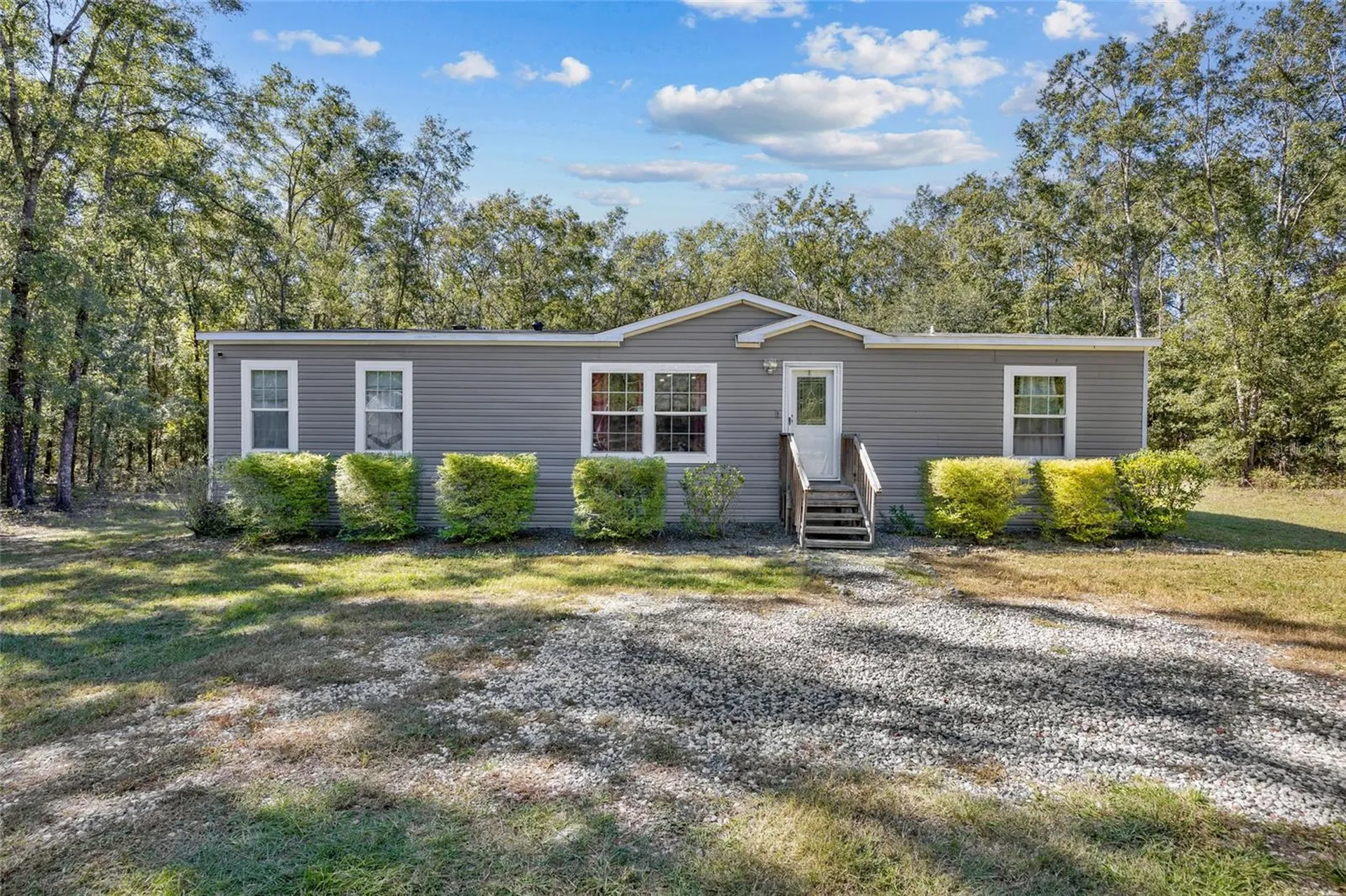 272 SW Old Niblack Avenue Fort White FL 32038