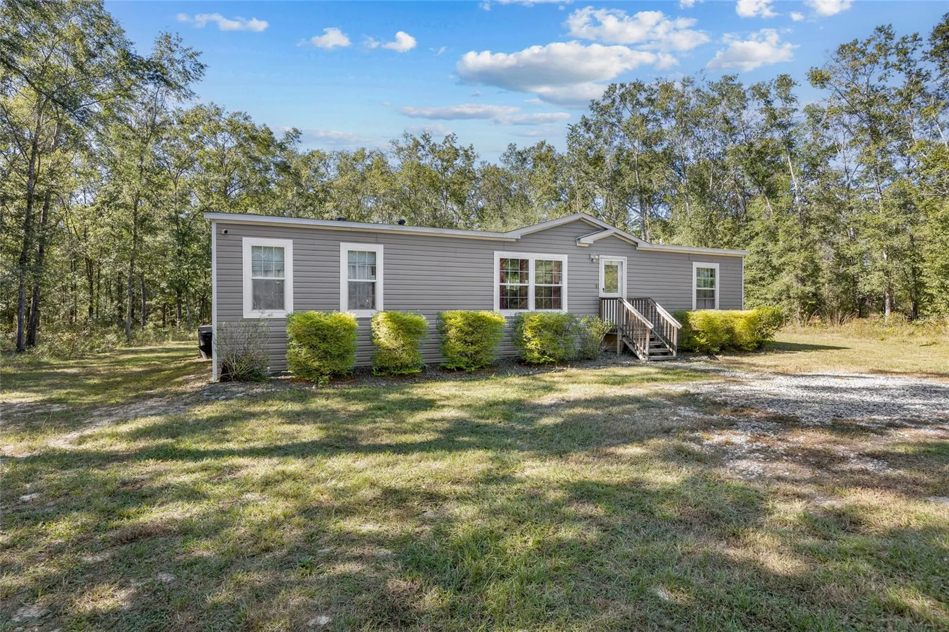 272 SW Old Niblack Avenue Fort White FL 32038