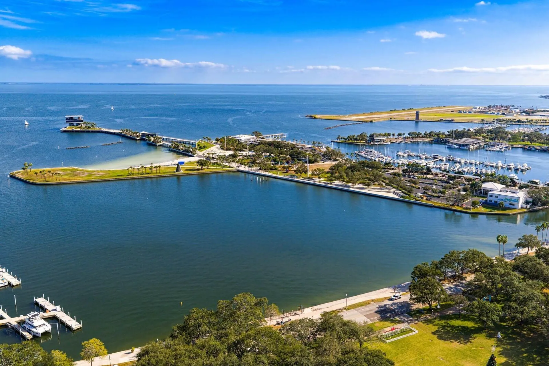 176 4th Avenue NE St Petersburg FL 33701