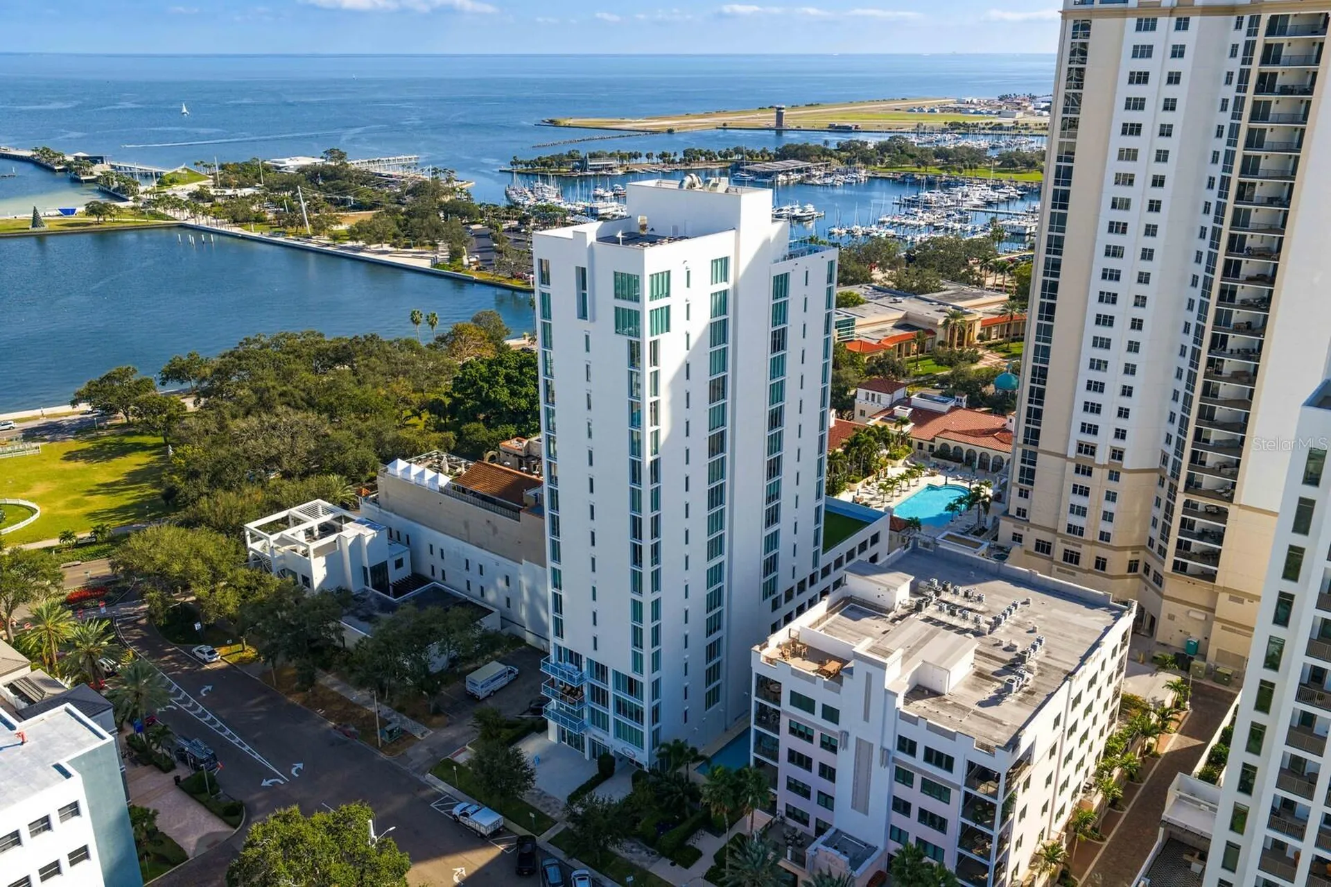 176 4th Avenue NE St Petersburg FL 33701