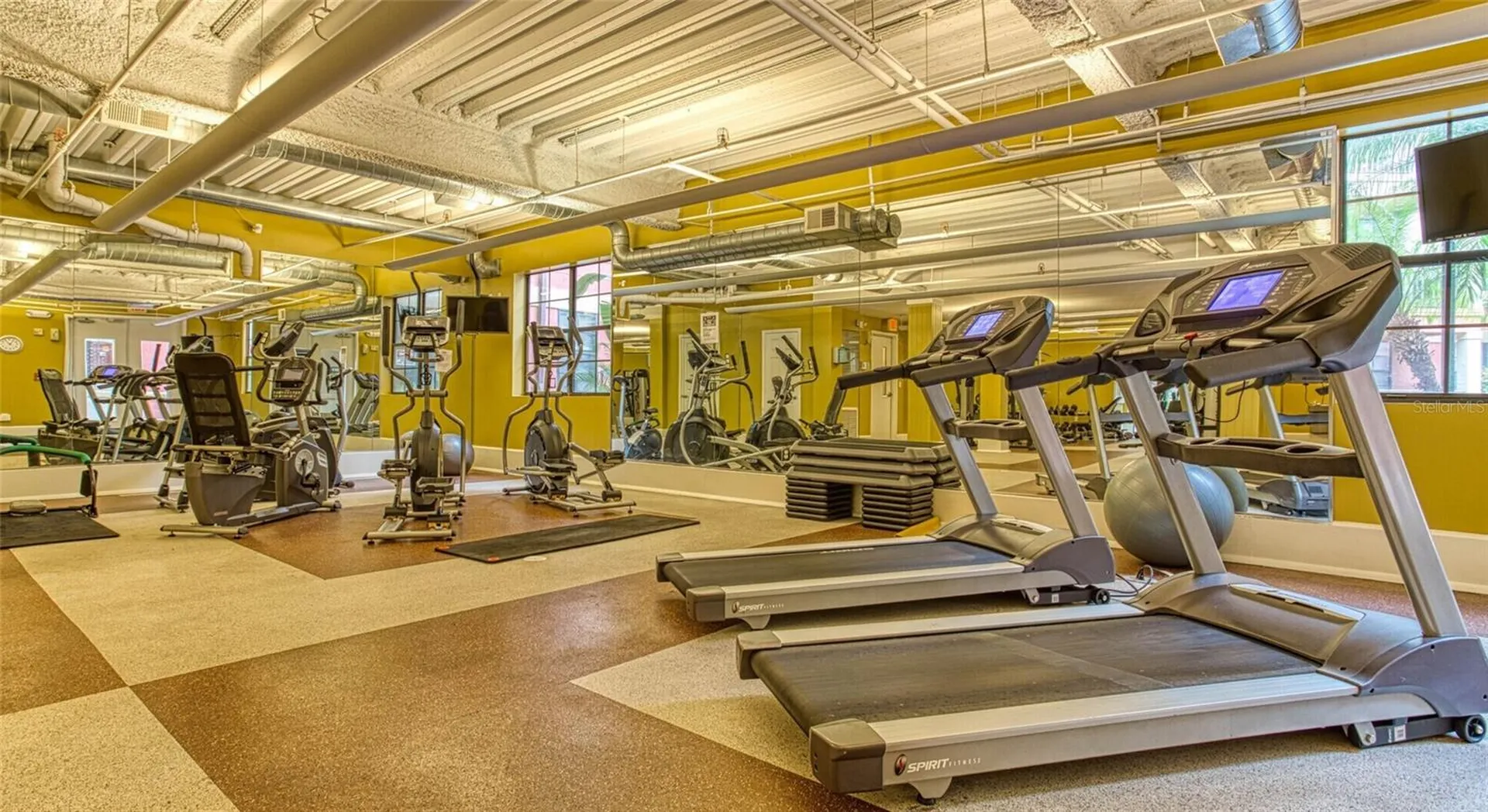 911 N Orange Avenue Orlando FL 32801