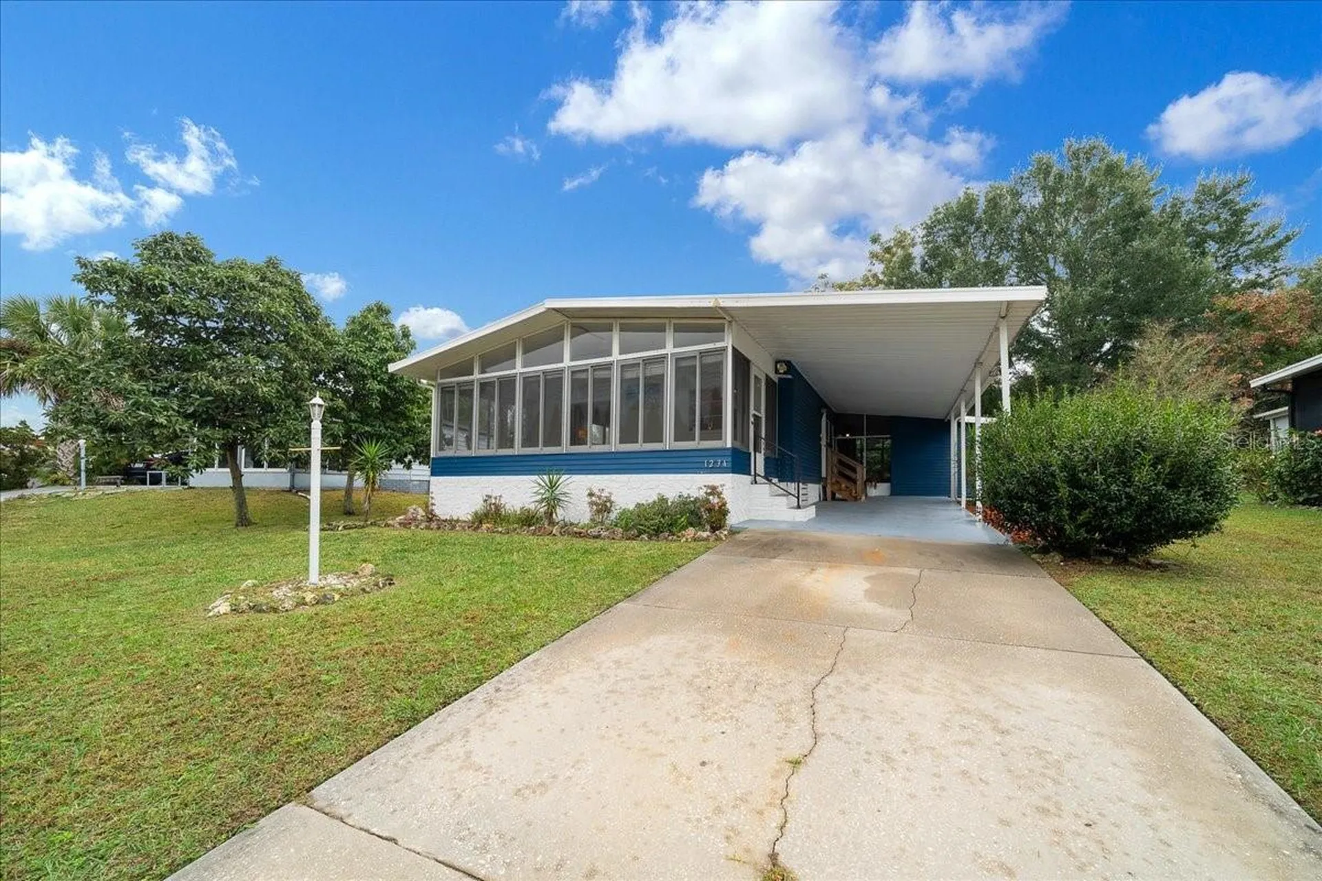 1234 Dustin Drive The Villages FL 32159