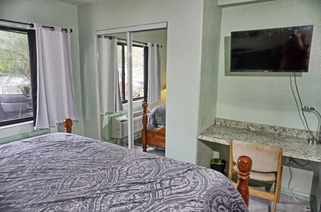 20921 Haulover Cove Lutz FL 33558