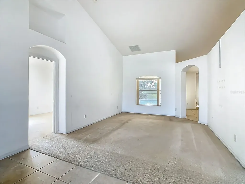 15825 Robin Hill Loop Clermont FL 34714