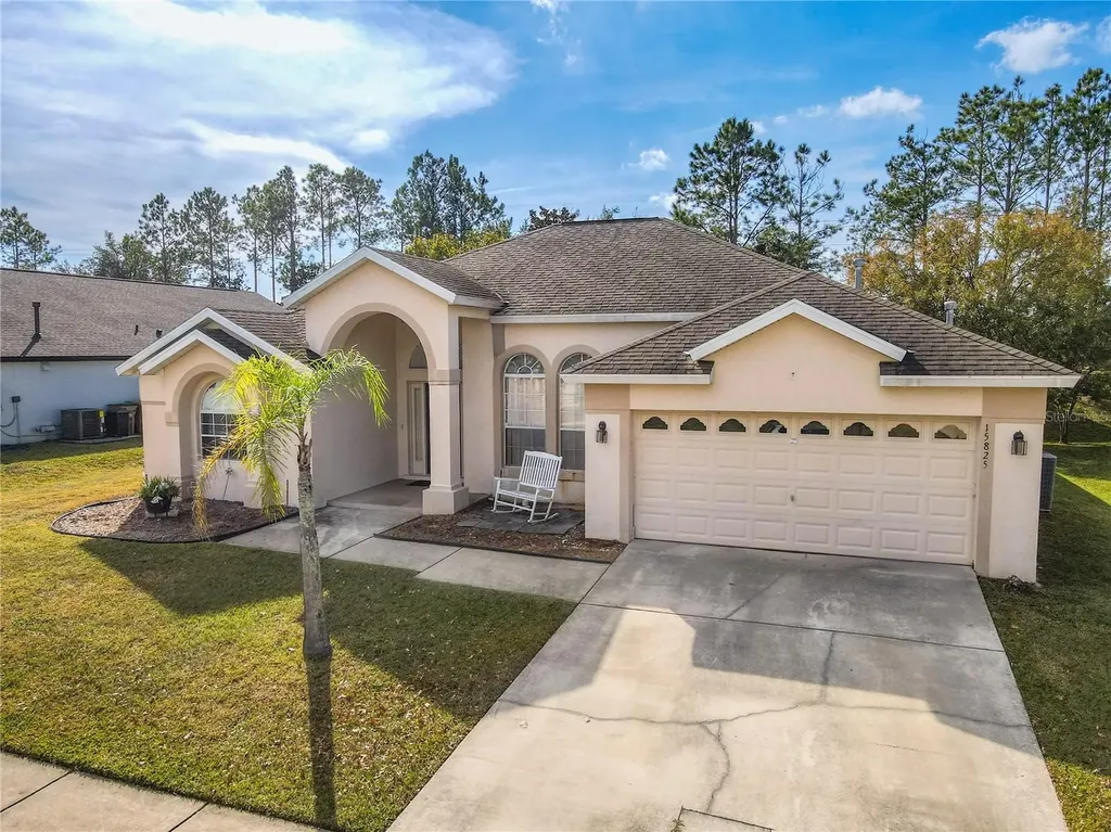 15825 Robin Hill Loop Clermont FL 34714