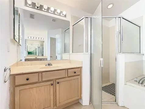15825 Robin Hill Loop Clermont FL 34714