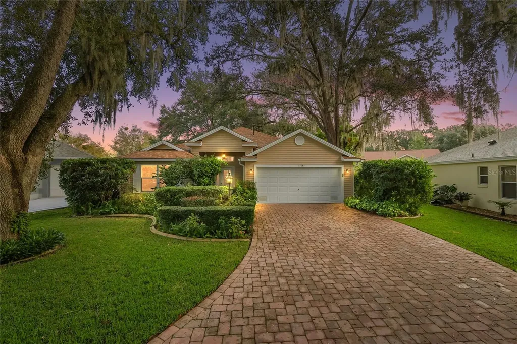 17035 SE 94th Berrien Court The Villages FL 32162