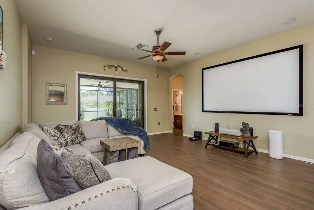 5920 Bramble Bush Court Zephyrhills FL 33541