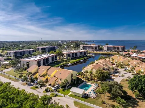 25188 Marion Avenue Punta Gorda FL 33950