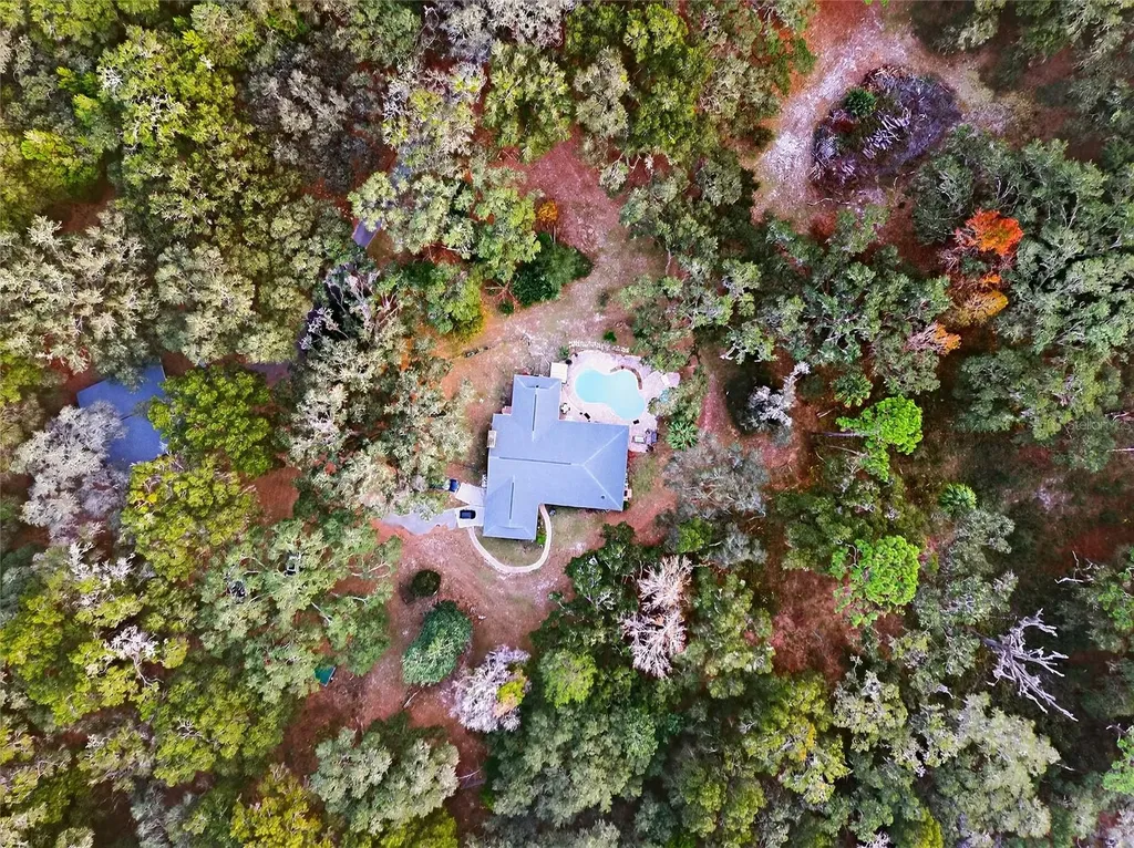 11795 SW Highway 484 Dunnellon FL 34432