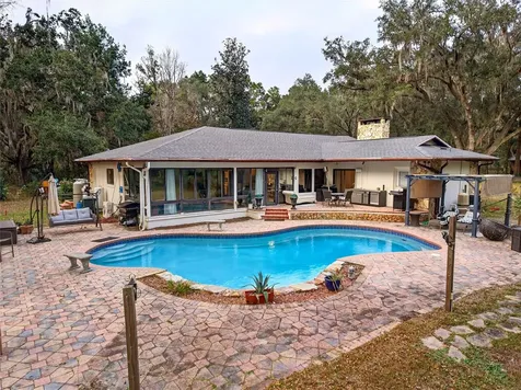 11795 SW Highway 484 Dunnellon FL 34432