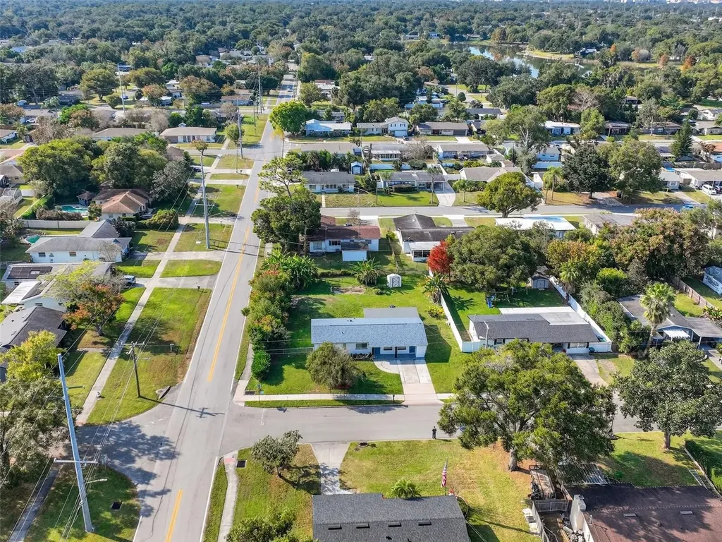 3034 Touraine Avenue Orlando FL 32812