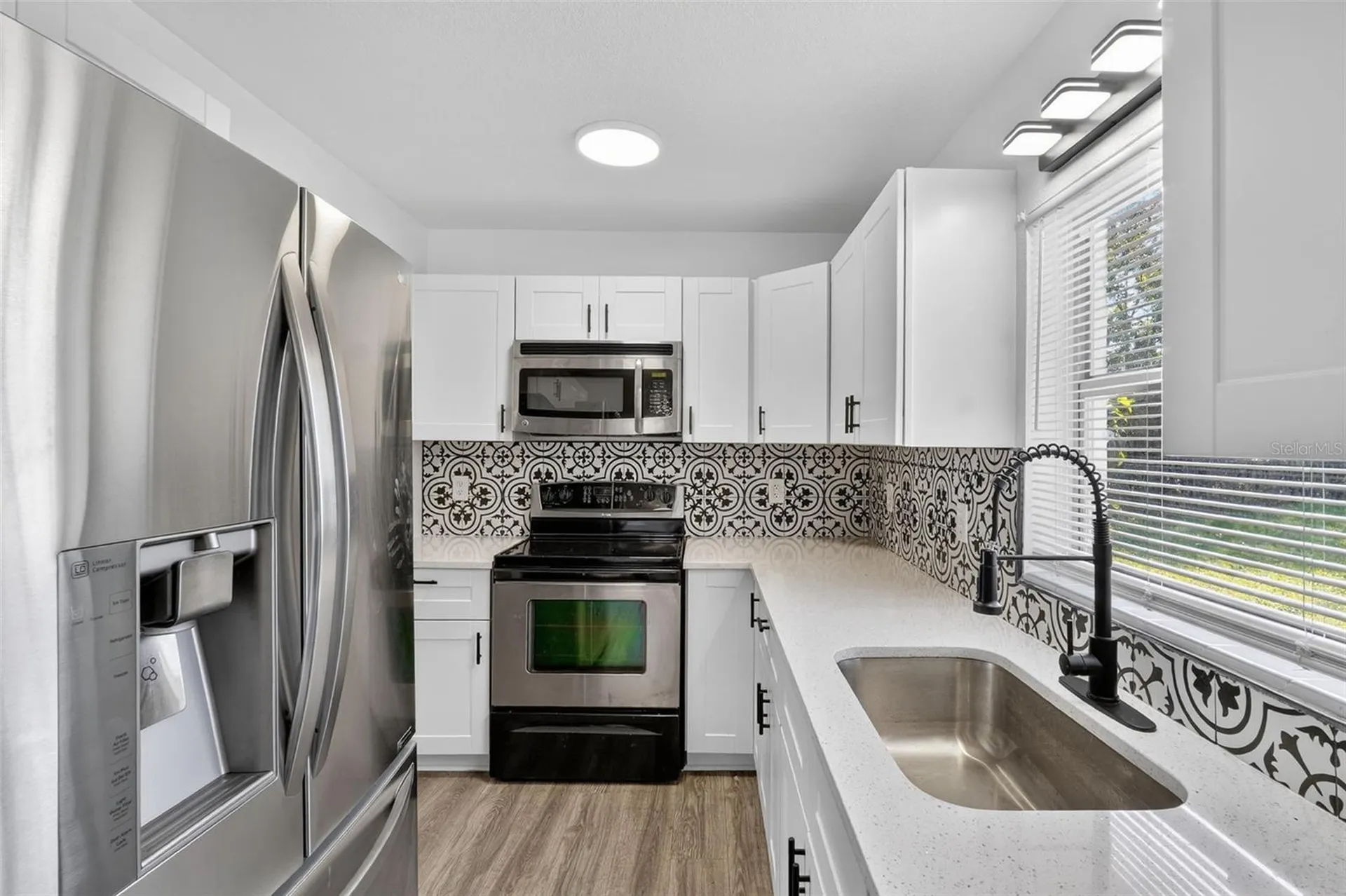 3034 Touraine Avenue Orlando FL 32812
