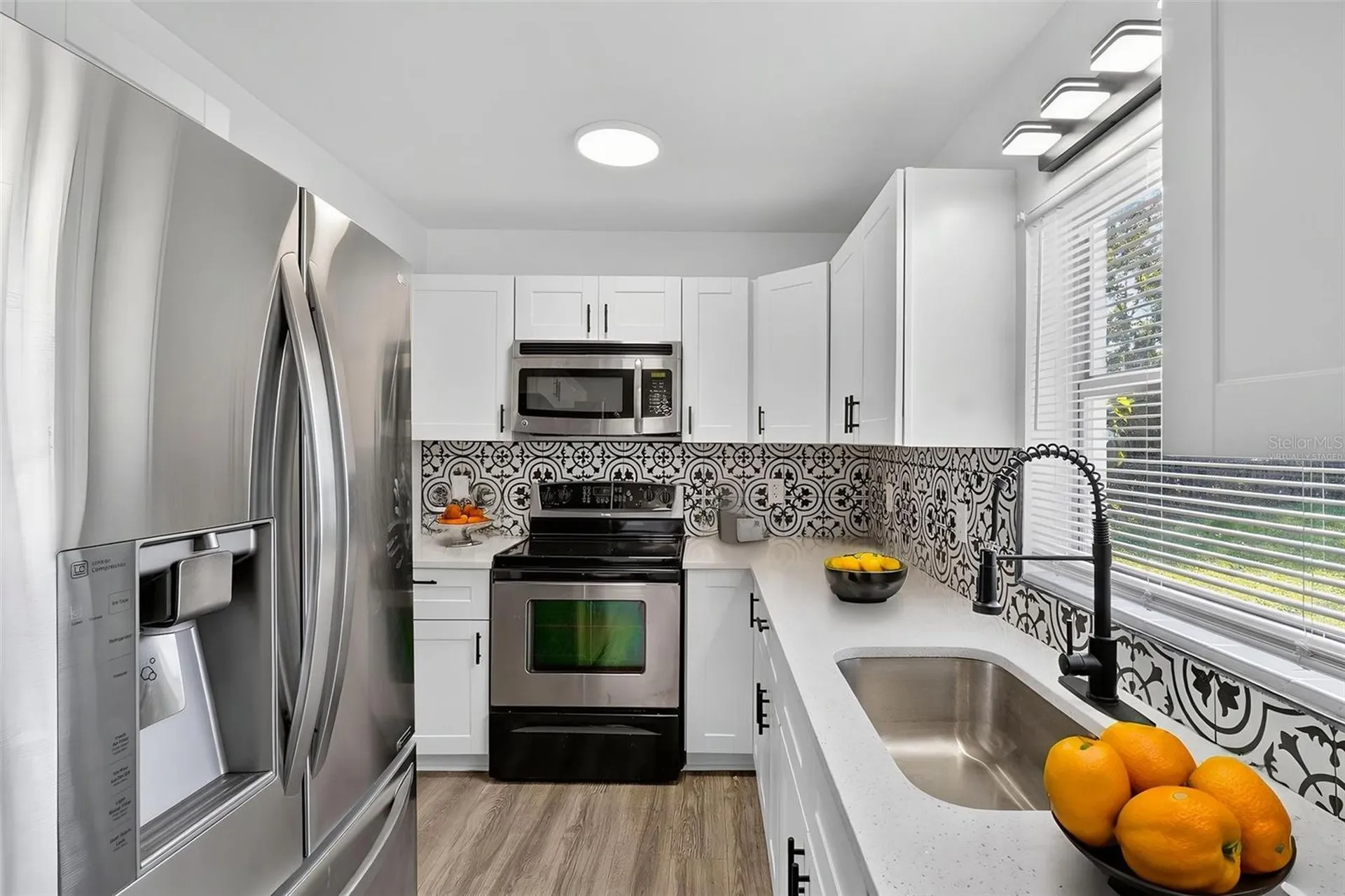 3034 Touraine Avenue Orlando FL 32812