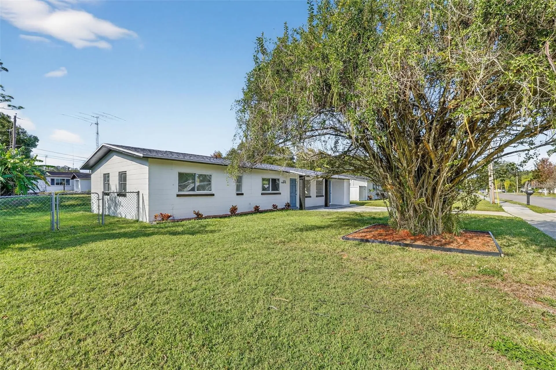 3034 Touraine Avenue Orlando FL 32812