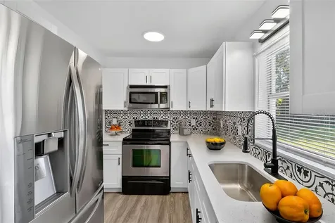 3034 Touraine Avenue Orlando FL 32812