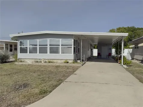 539 Mount Piney Avenue NE St Petersburg FL 33702