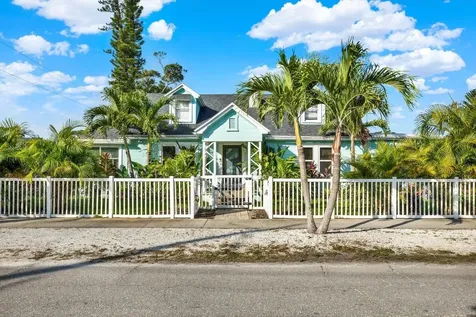 5201 18th Avenue S Gulfport FL 33707
