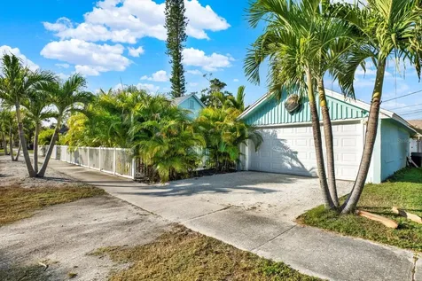 5201 18th Avenue S Gulfport FL 33707