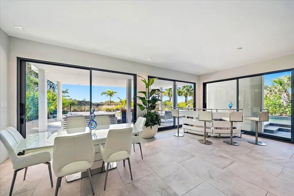 104 Sunset Lane Holmes Beach FL 34217