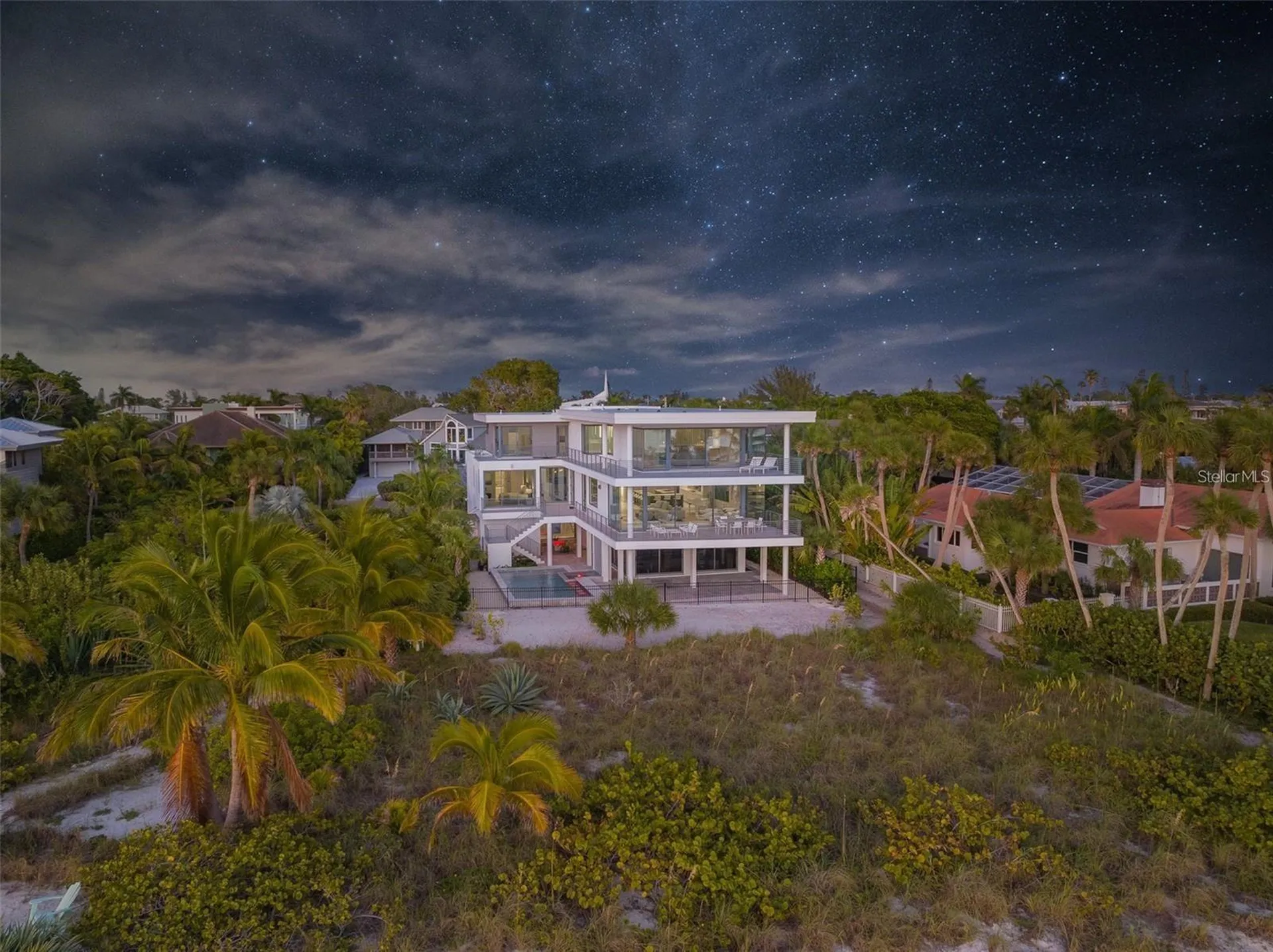 104 Sunset Lane Holmes Beach FL 34217
