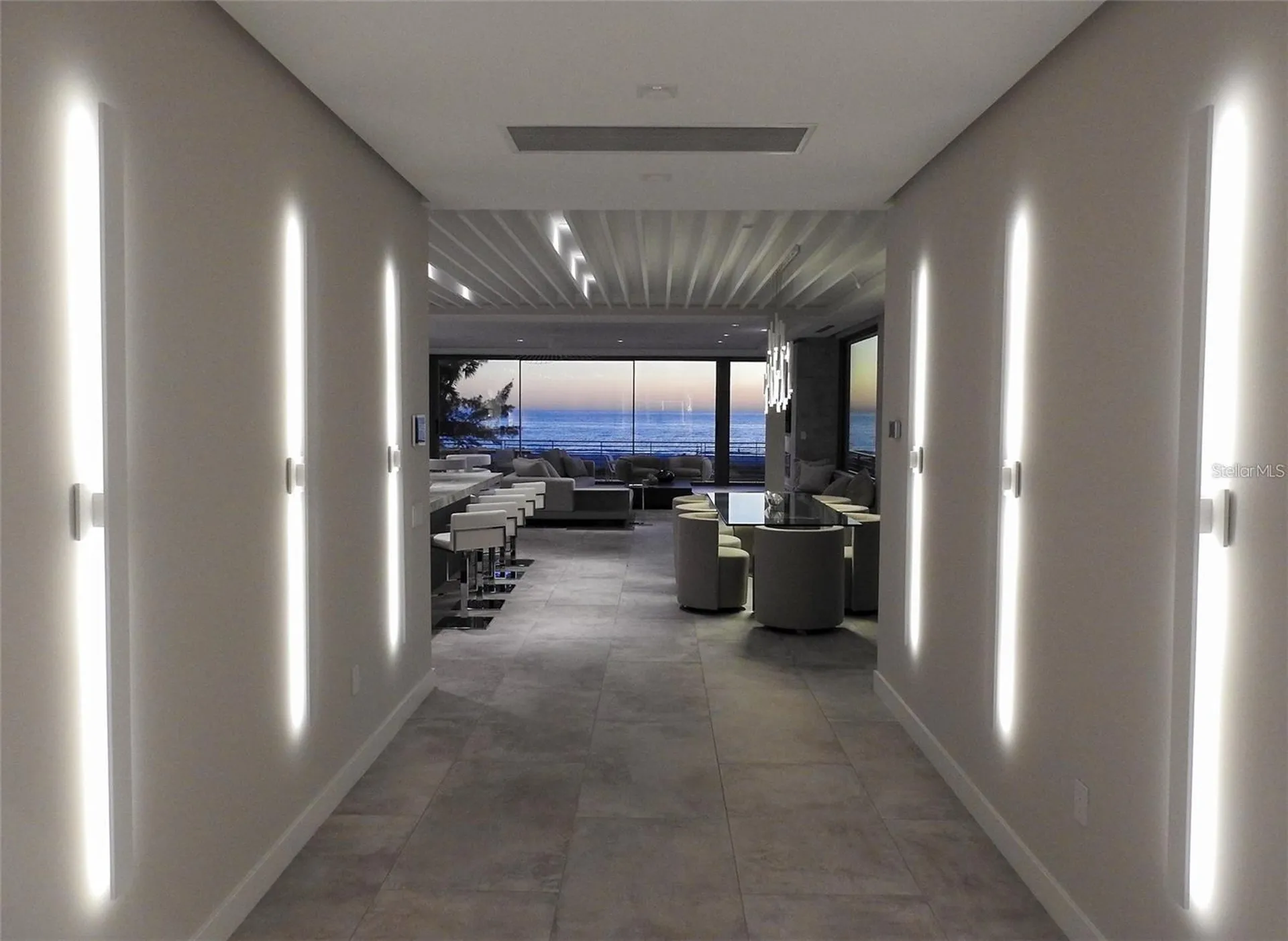 104 Sunset Lane Holmes Beach FL 34217