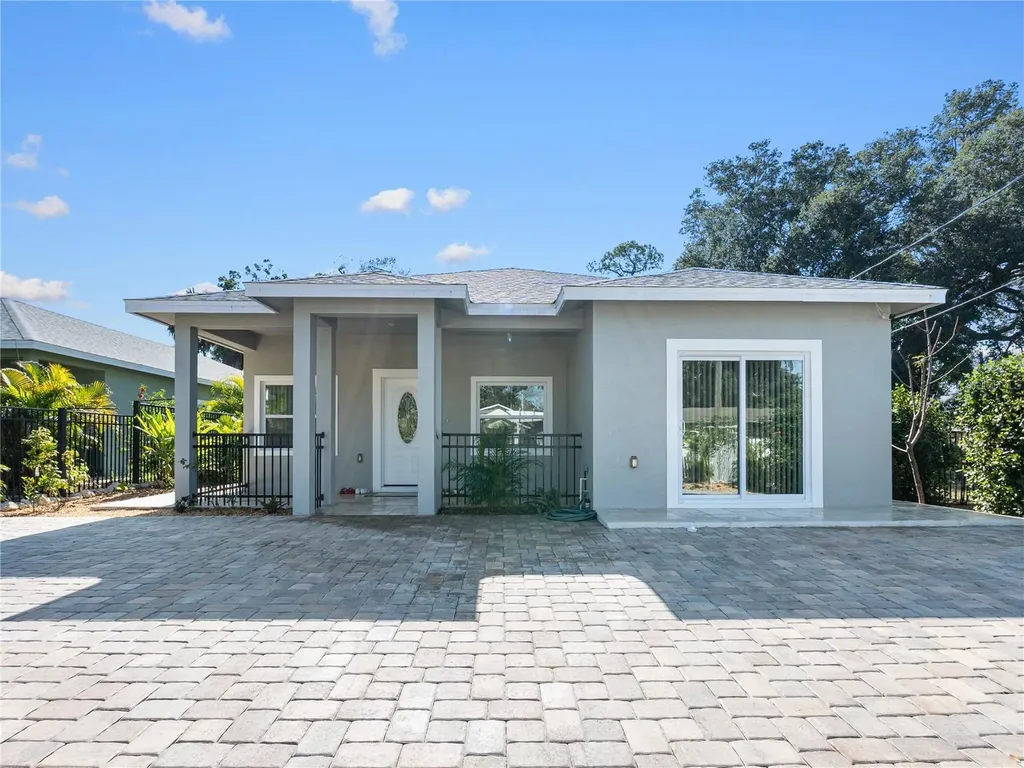 1534 25th Street Sarasota FL 34234