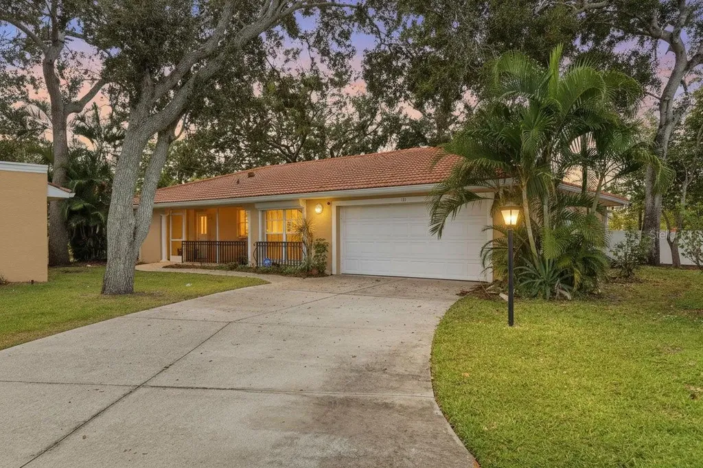 131 49th Court E Palmetto FL 34221
