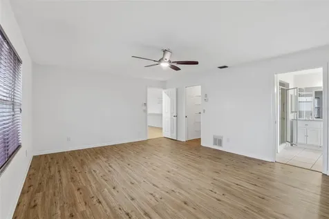 131 49th Court E Palmetto FL 34221