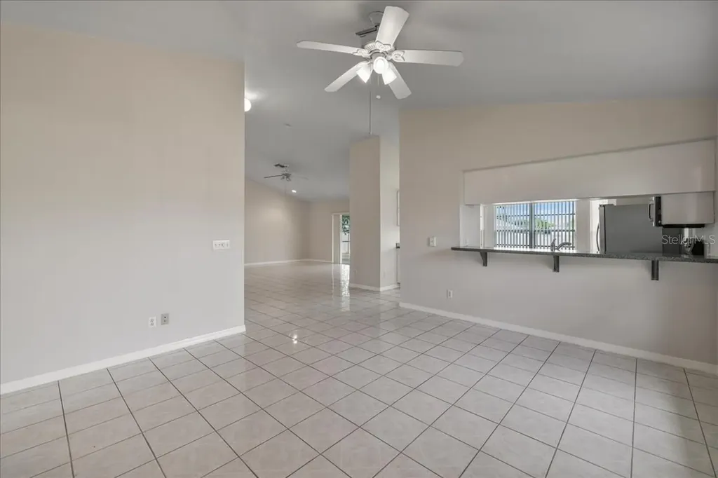 1324 SW 8th Court Cape Coral FL 33991