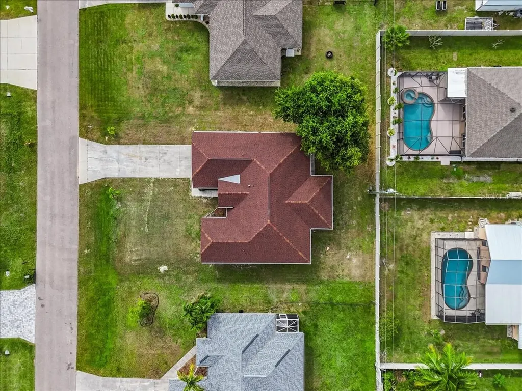 1324 SW 8th Court Cape Coral FL 33991