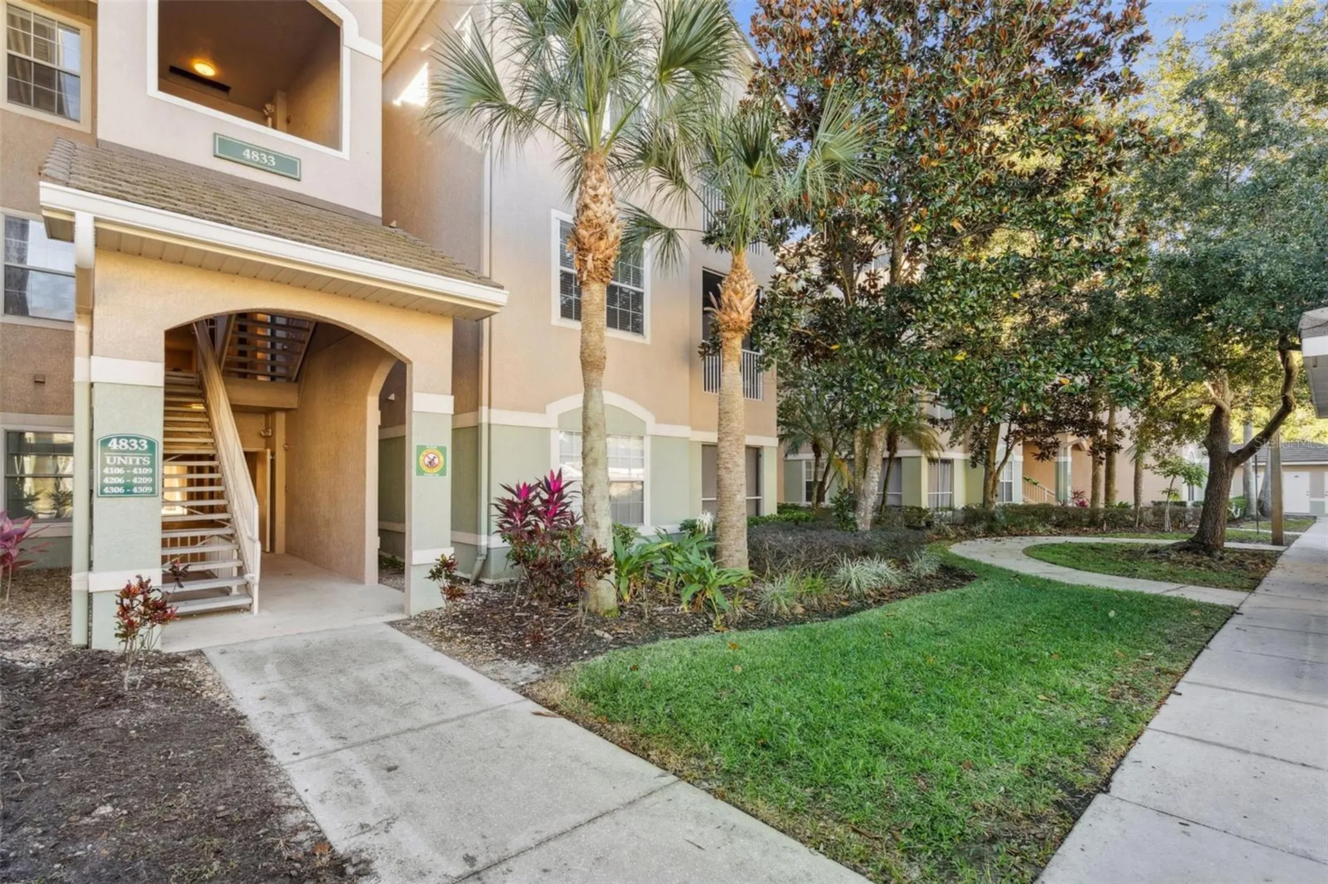 4833 Cypress Woods Drive Orlando FL 32811