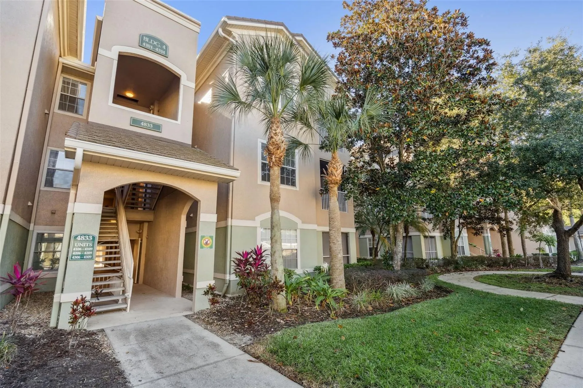 4833 Cypress Woods Drive Orlando FL 32811