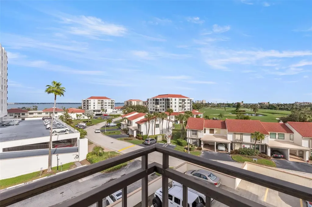 6279 Sun Boulevard St Petersburg FL 33715