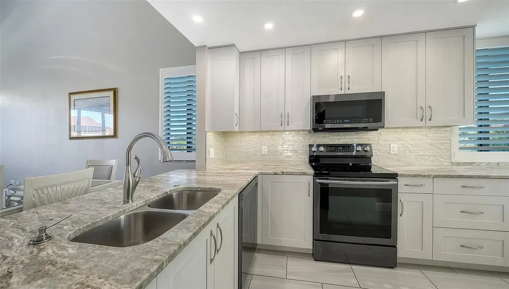 6265 Midnight Pass Road Sarasota FL 34242