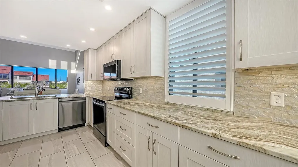 6265 Midnight Pass Road Sarasota FL 34242