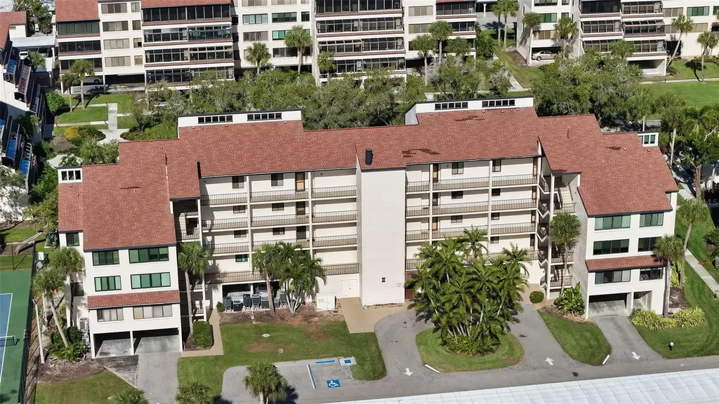 6265 Midnight Pass Road Sarasota FL 34242
