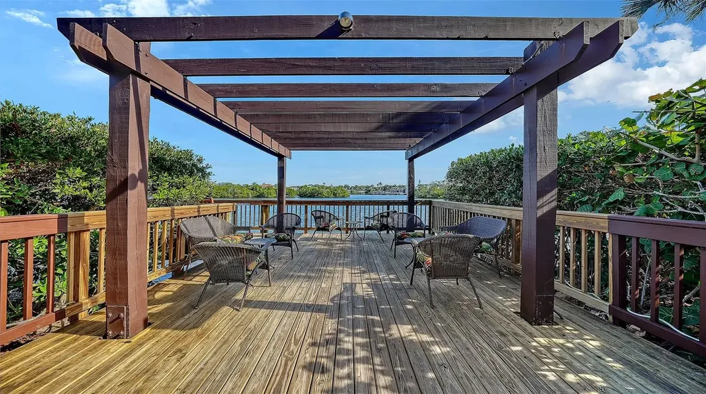 6265 Midnight Pass Road Sarasota FL 34242
